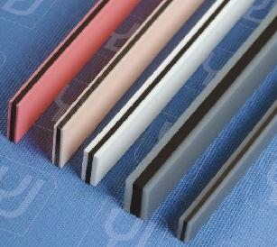 ການເຊື່ອມໂຍງຄວາມແມ່ນຍໍາ: ການຖອດລະຫັດເຕັກໂນໂລຢີຂອງຕົວເຊື່ອມຕໍ່ຢາງພາລາໃນໂມດູນການສະແດງ LCM